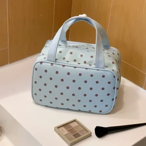 New Three-Layer Partitioned Portable Large-Capacity Cosmetic Storage Bag